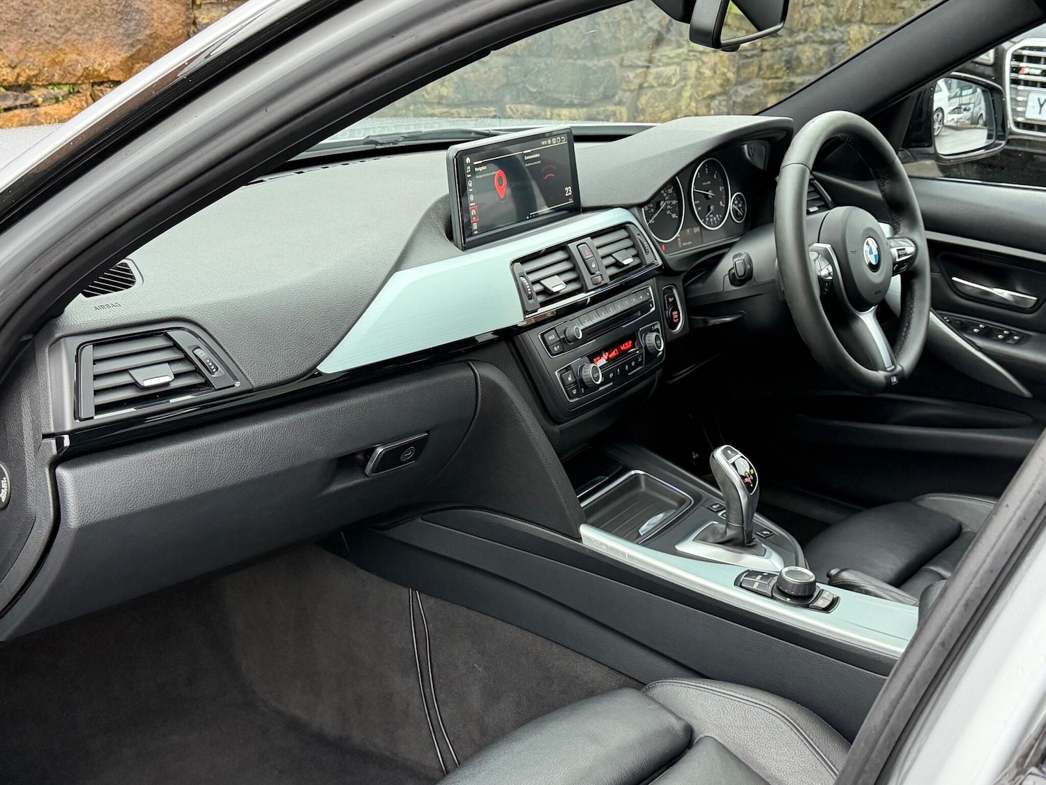 Used BMW 3 Series 2014 for sale - 76592259: Photo 14