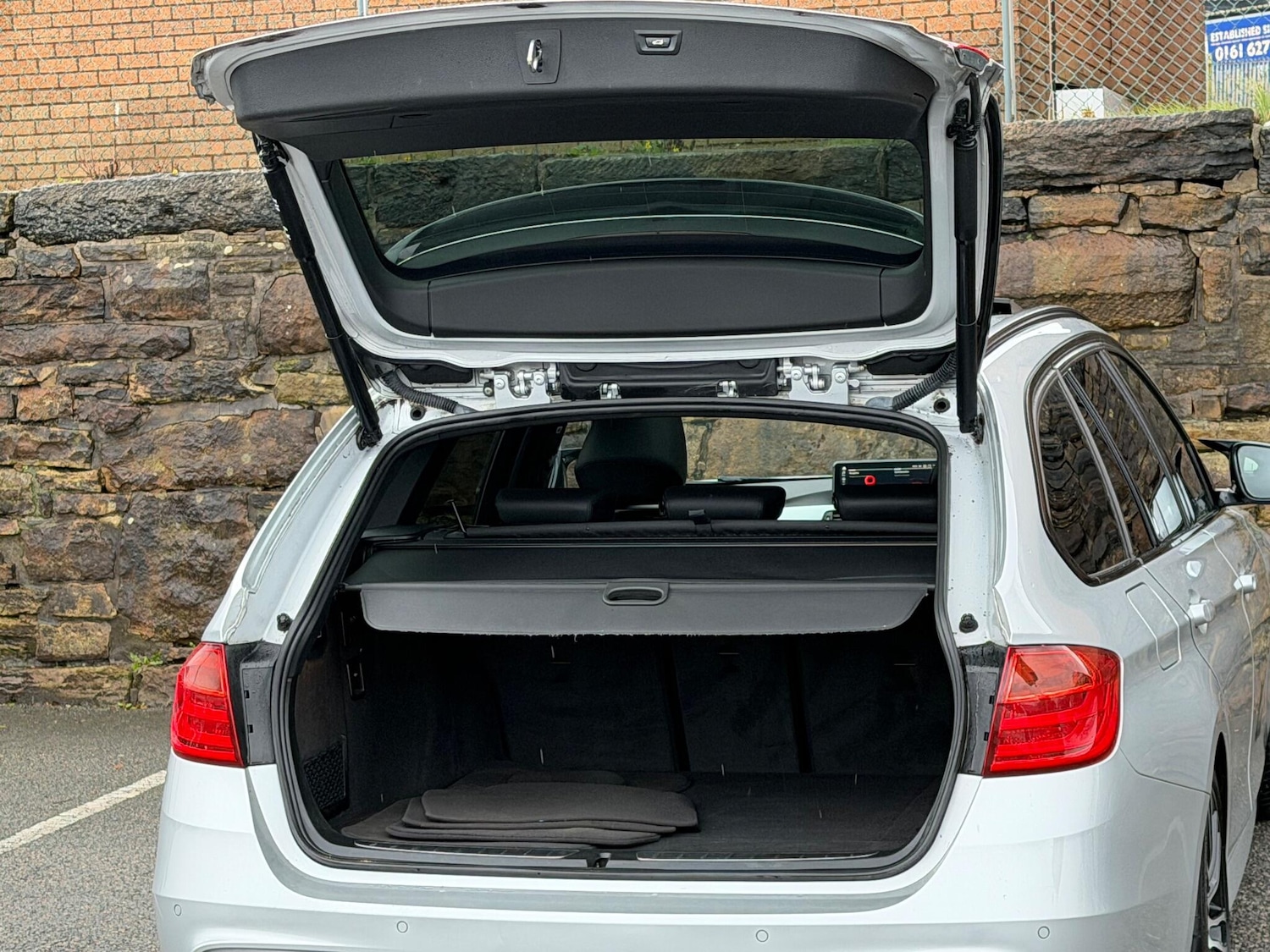 Used BMW 3 Series 2014 for sale - 76592259: Photo 21