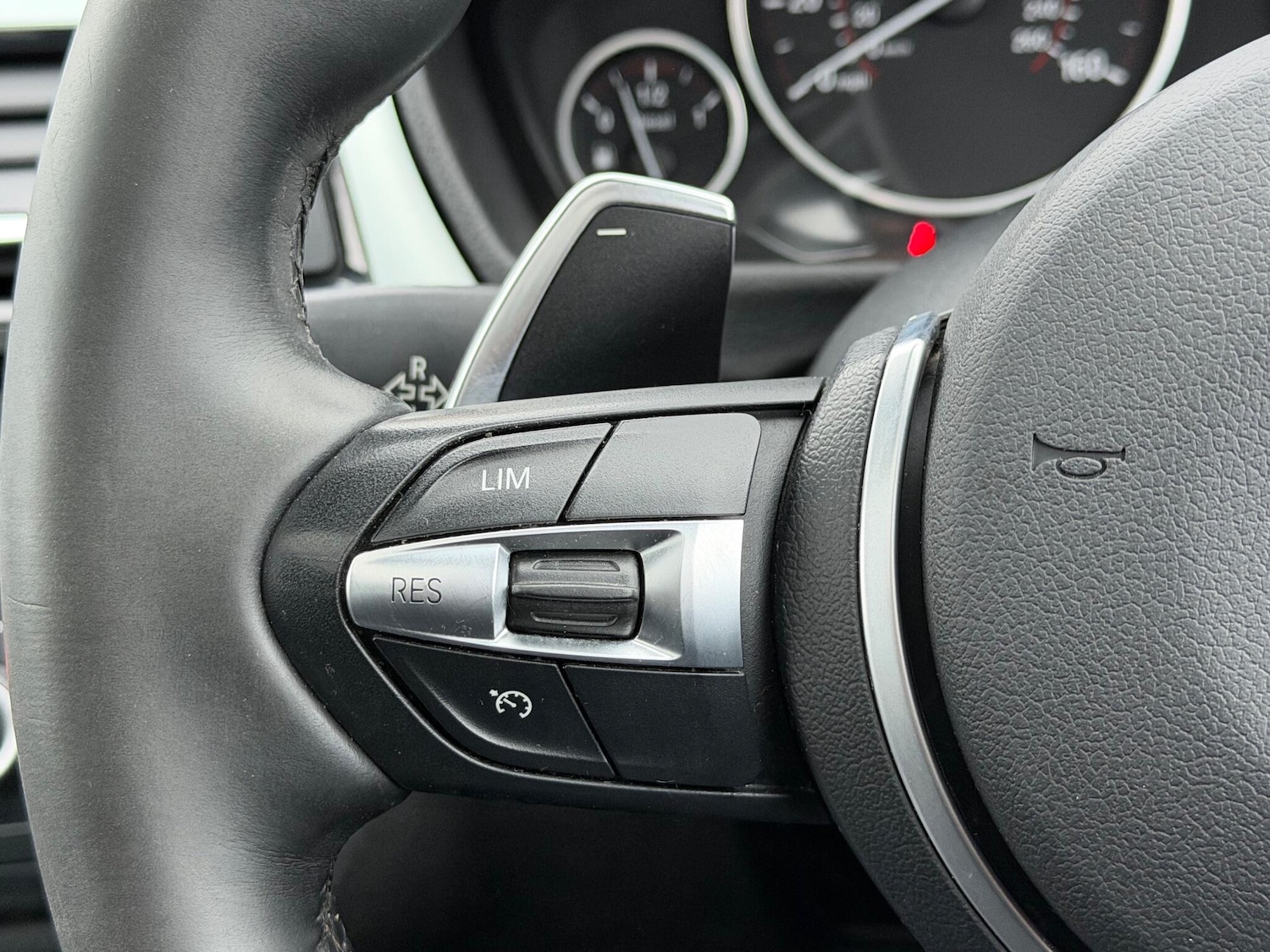 Used BMW 3 Series 2014 for sale - 76592259: Photo 27