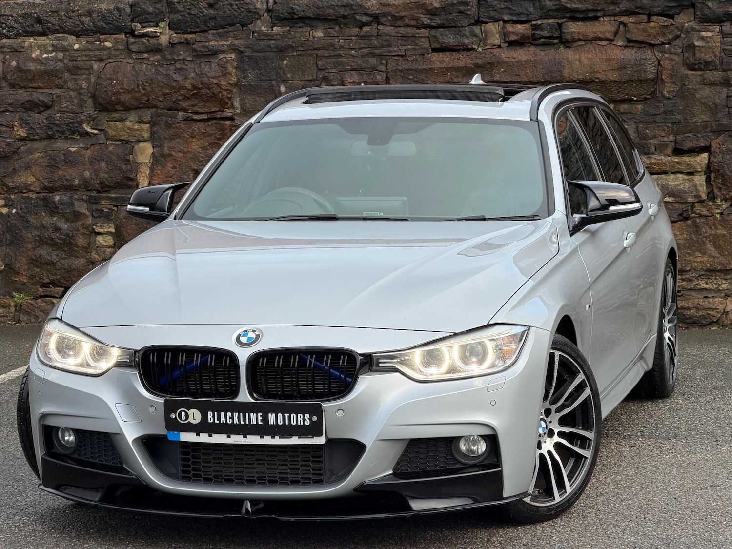 Used BMW 3 Series 2014 for sale - 76592259: Photo 3