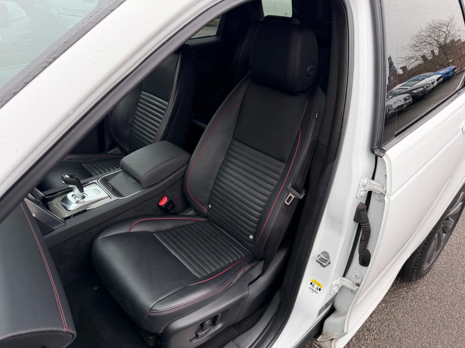 Used Land Rover Discovery Sport 2020 for sale - 77229526: Photo 17