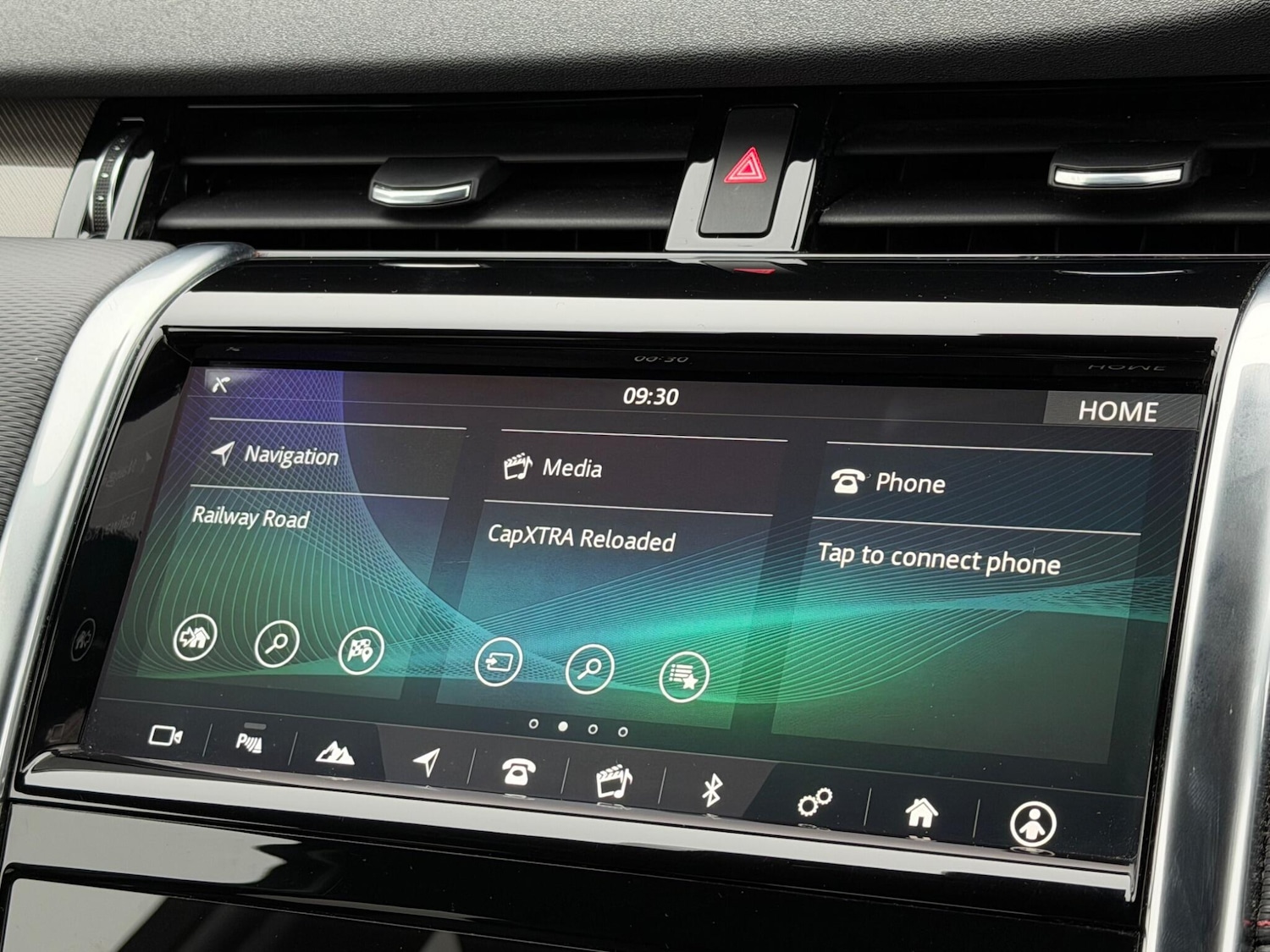 Used Land Rover Discovery Sport 2020 for sale - 77229526: Photo 30