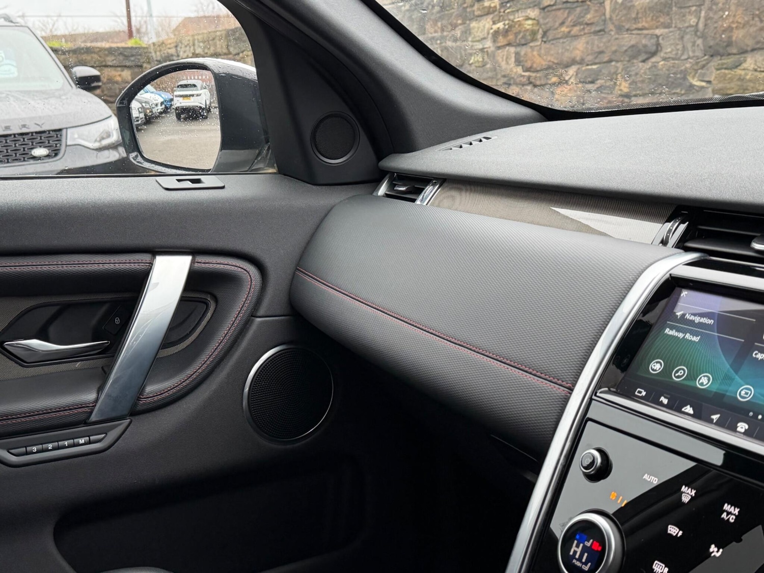 Used Land Rover Discovery Sport 2020 for sale - 77229526: Photo 48