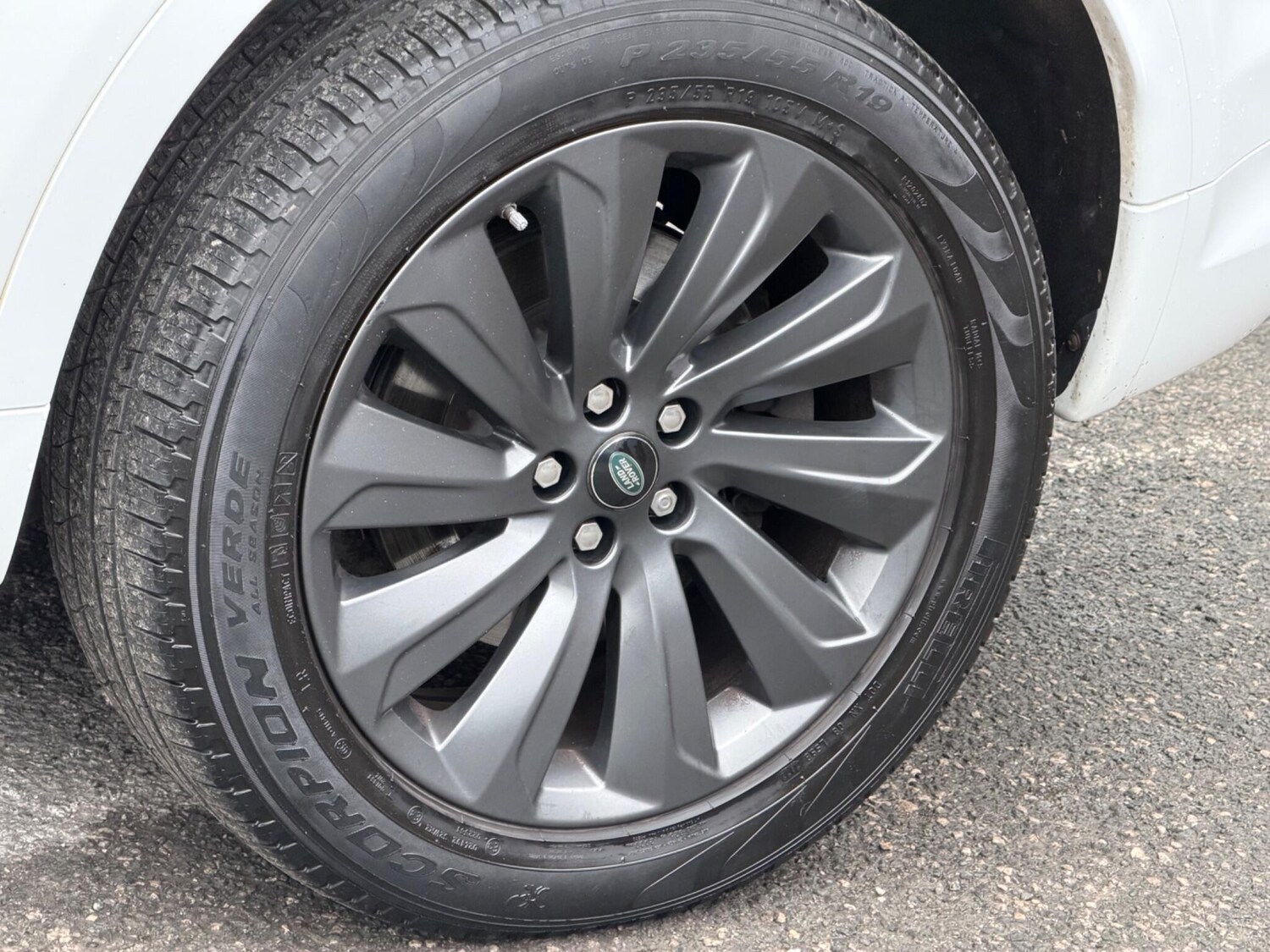 Used Land Rover Discovery Sport 2020 for sale - 77229526: Photo 54