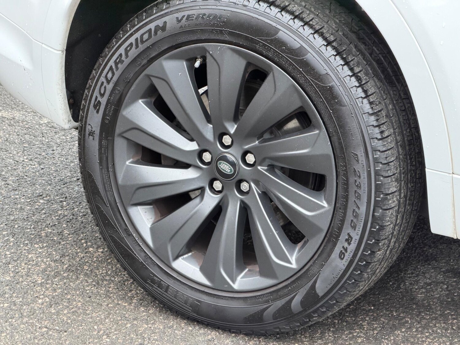 Used Land Rover Discovery Sport 2020 for sale - 77229526: Photo 55