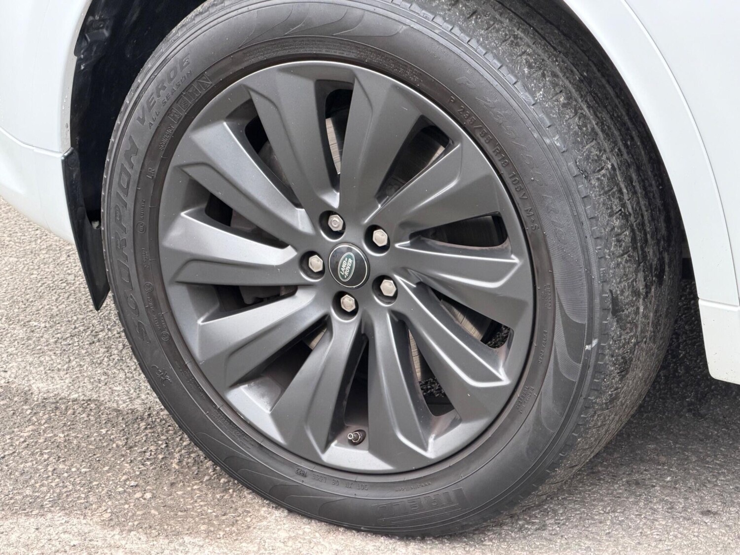 Used Land Rover Discovery Sport 2020 for sale - 77229526: Photo 57