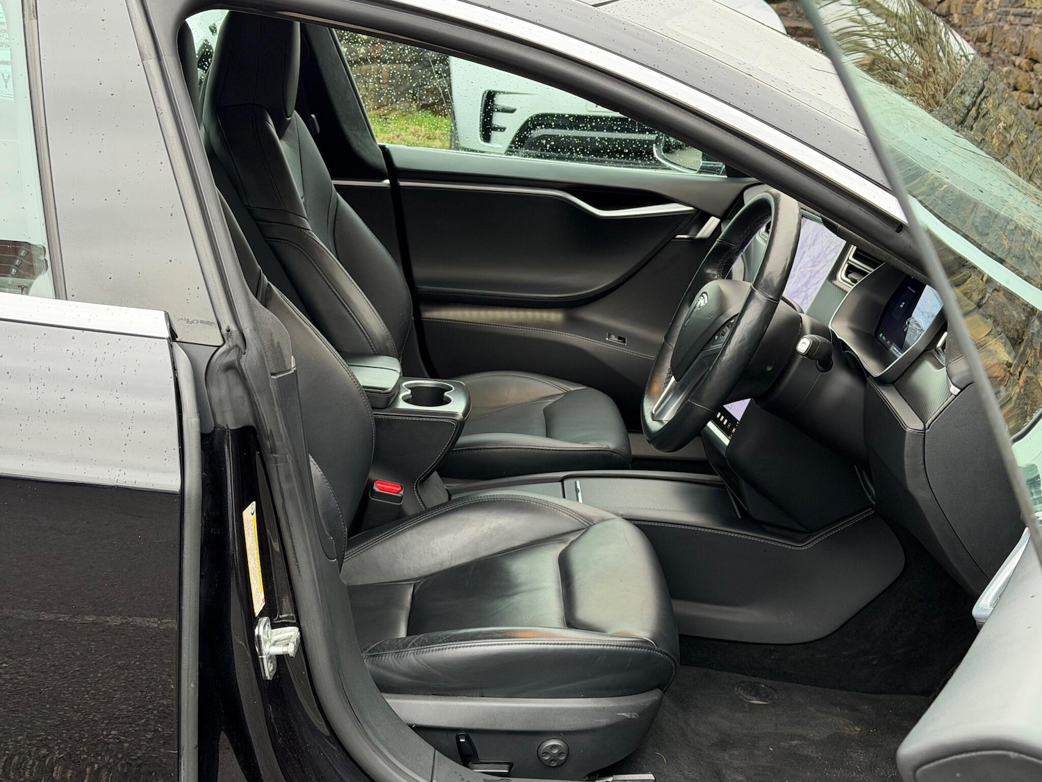 Used Tesla Model S 2017 for sale - 77101866: Photo 15