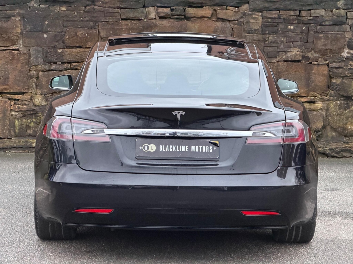 Used Tesla Model S 2017 for sale - 77101866: Photo 6