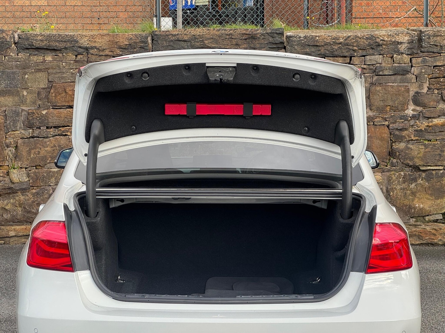 Used BMW 3 Series 2016 for sale - 76270771: Photo 21