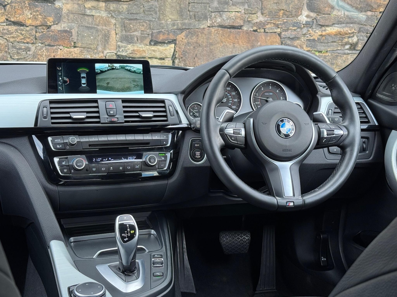 Used BMW 3 Series 2016 for sale - 76270771: Photo 23