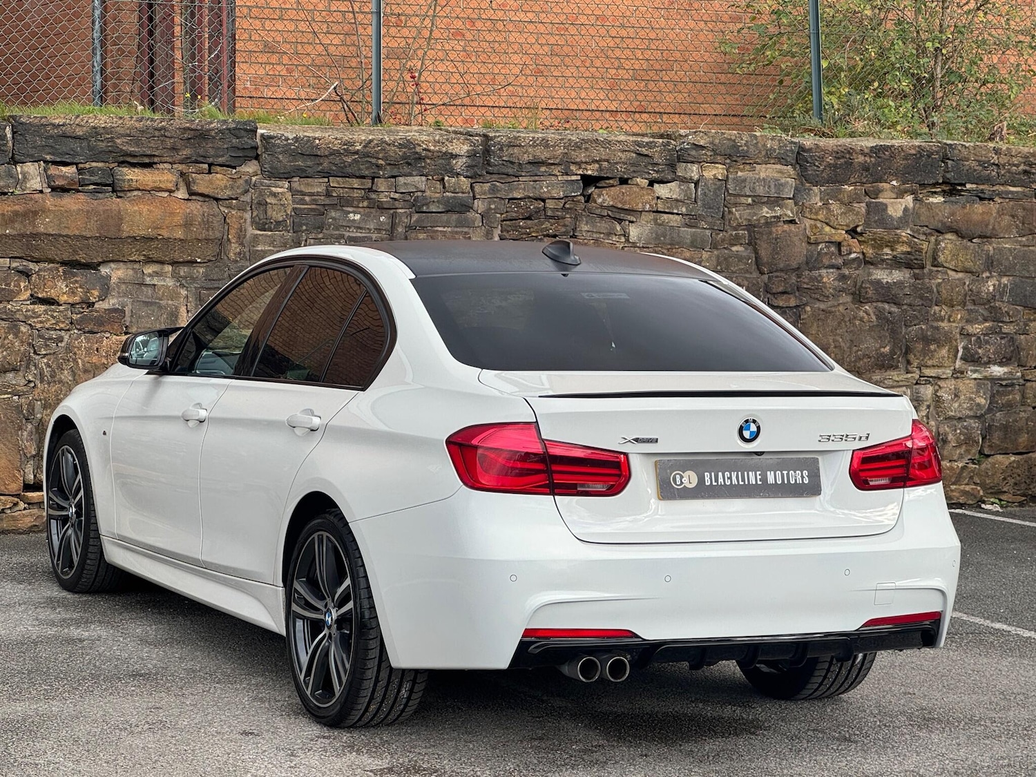 Used BMW 3 Series 2016 for sale - 76270771: Photo 5