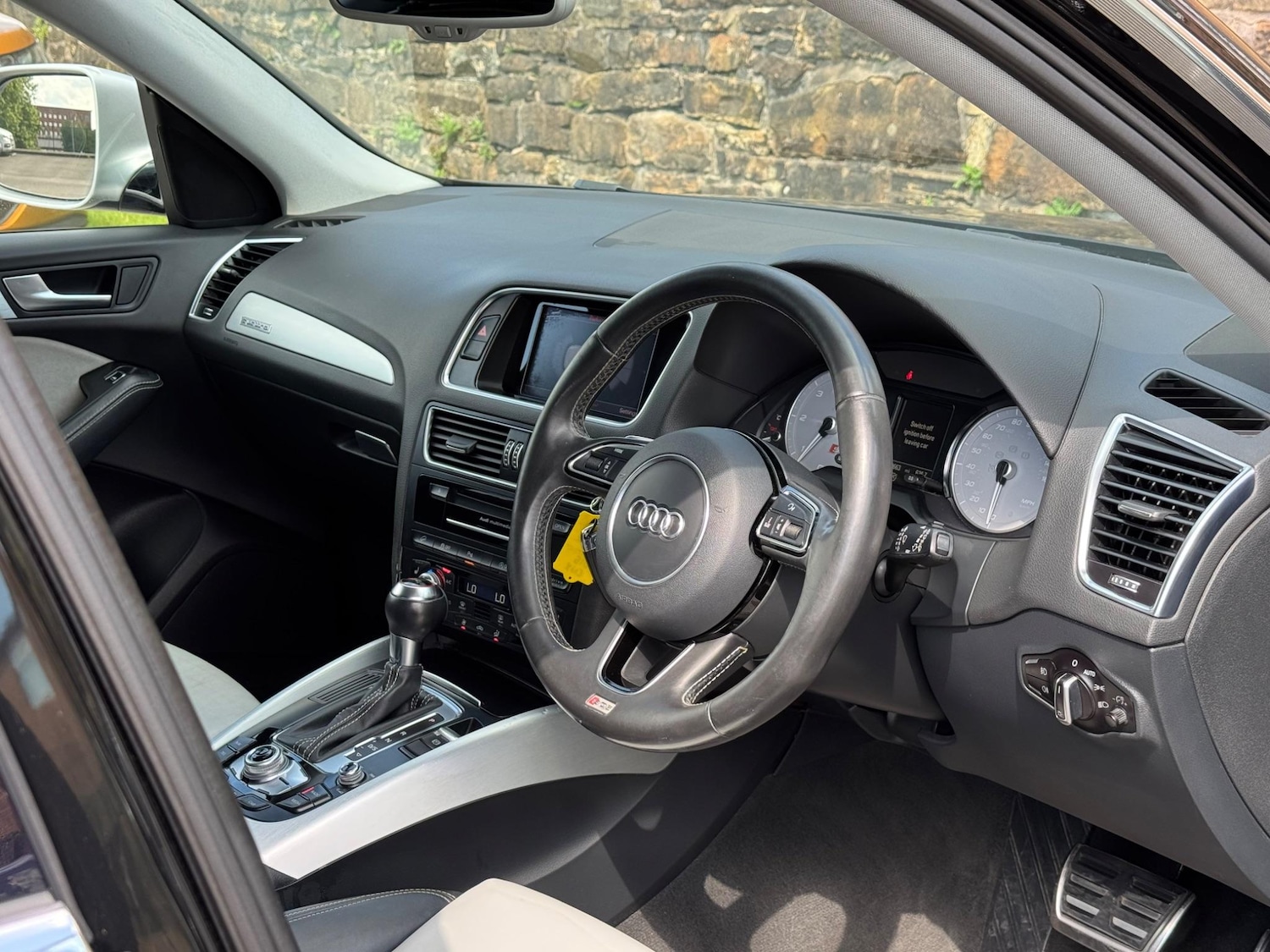 Used Audi Q5 2015 for sale - 76993698: Photo 11