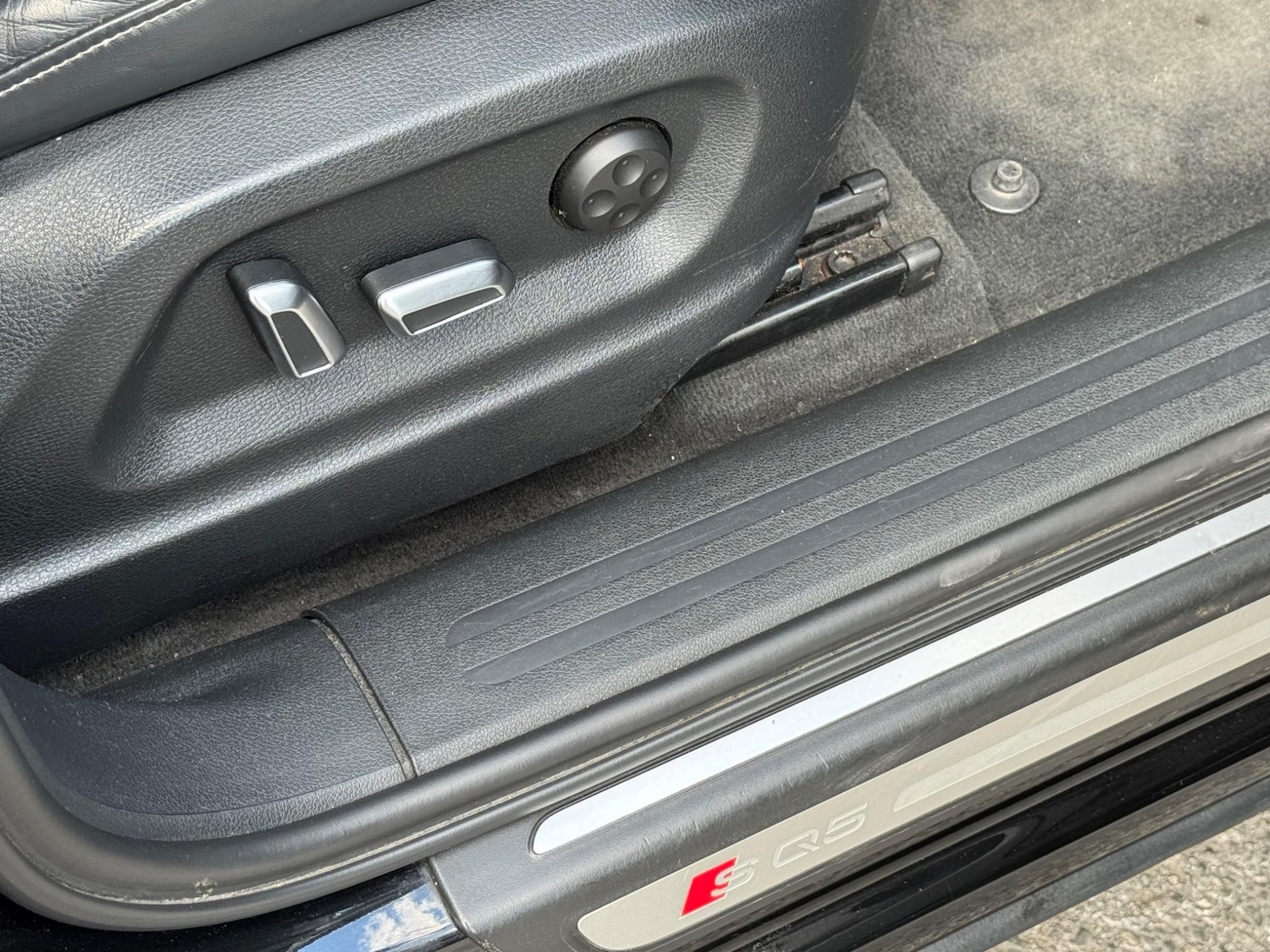 Used Audi Q5 2015 for sale - 76993698: Photo 46