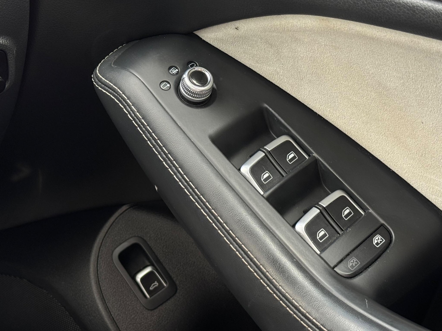 Used Audi Q5 2015 for sale - 76993698: Photo 48