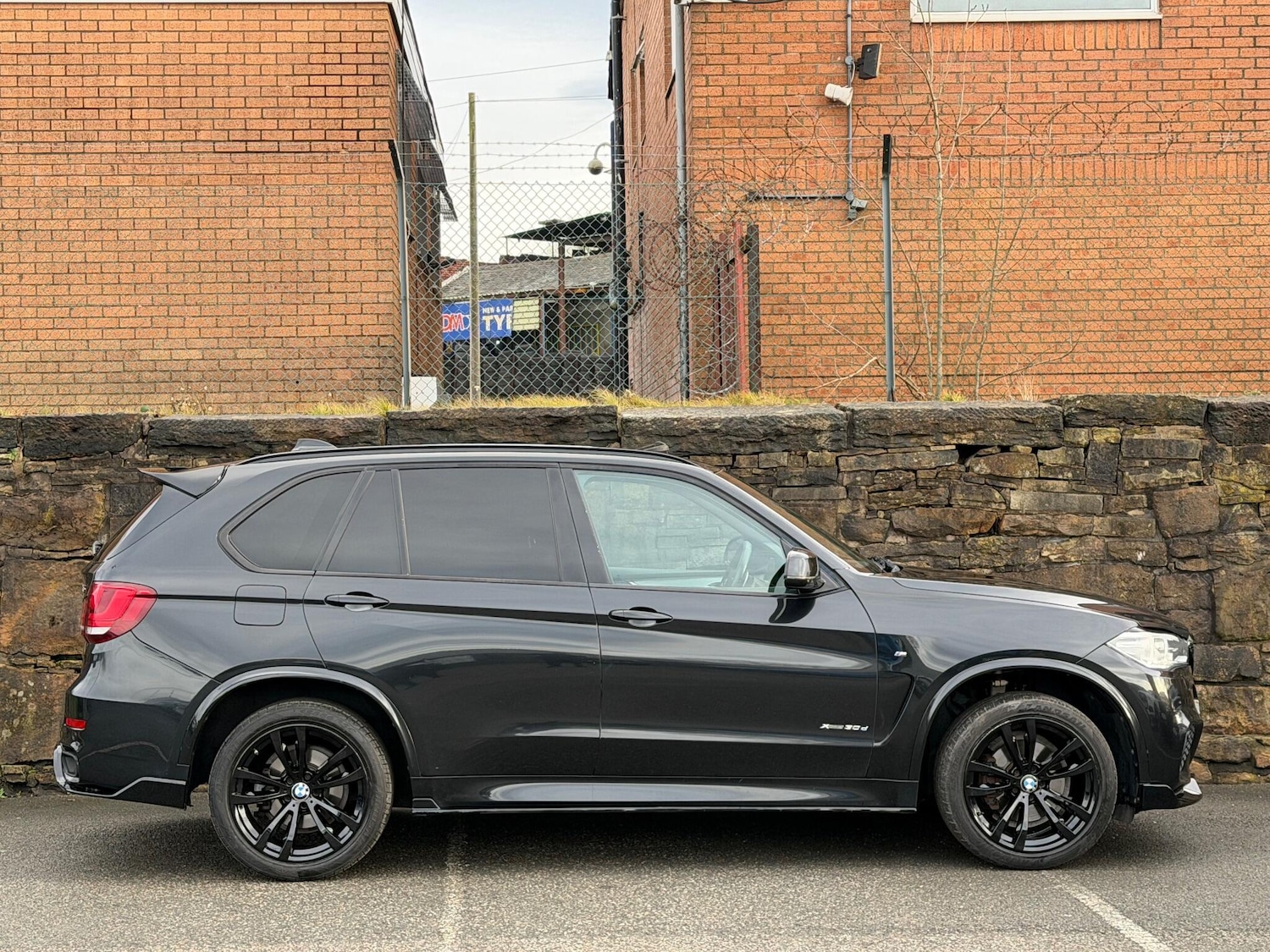 Used BMW X5 2015 for sale - 76294657: Photo 8