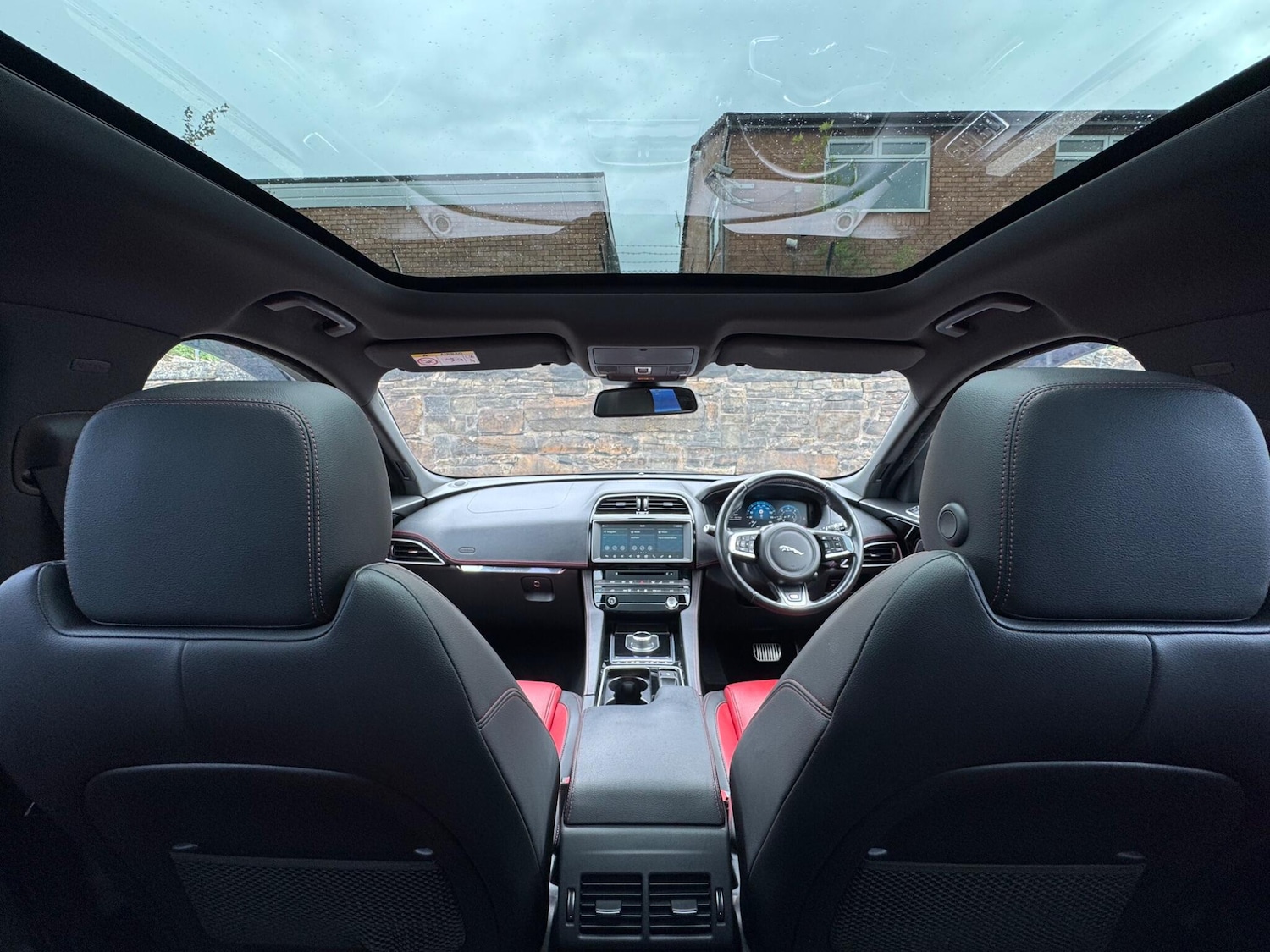 Used Jaguar F-Pace 2017 for sale - 76161093: Photo 10