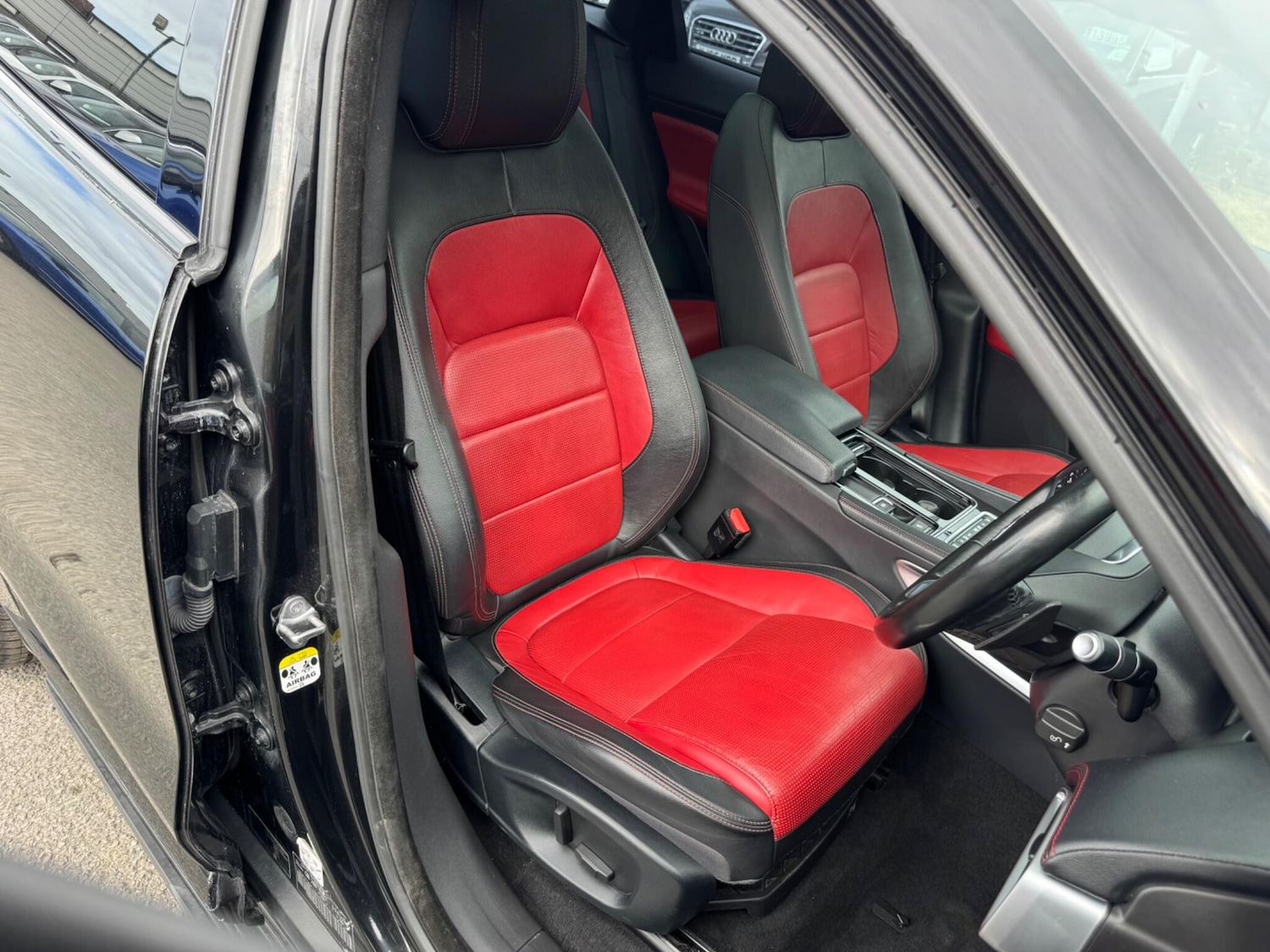 Used Jaguar F-Pace 2017 for sale - 76161093: Photo 17