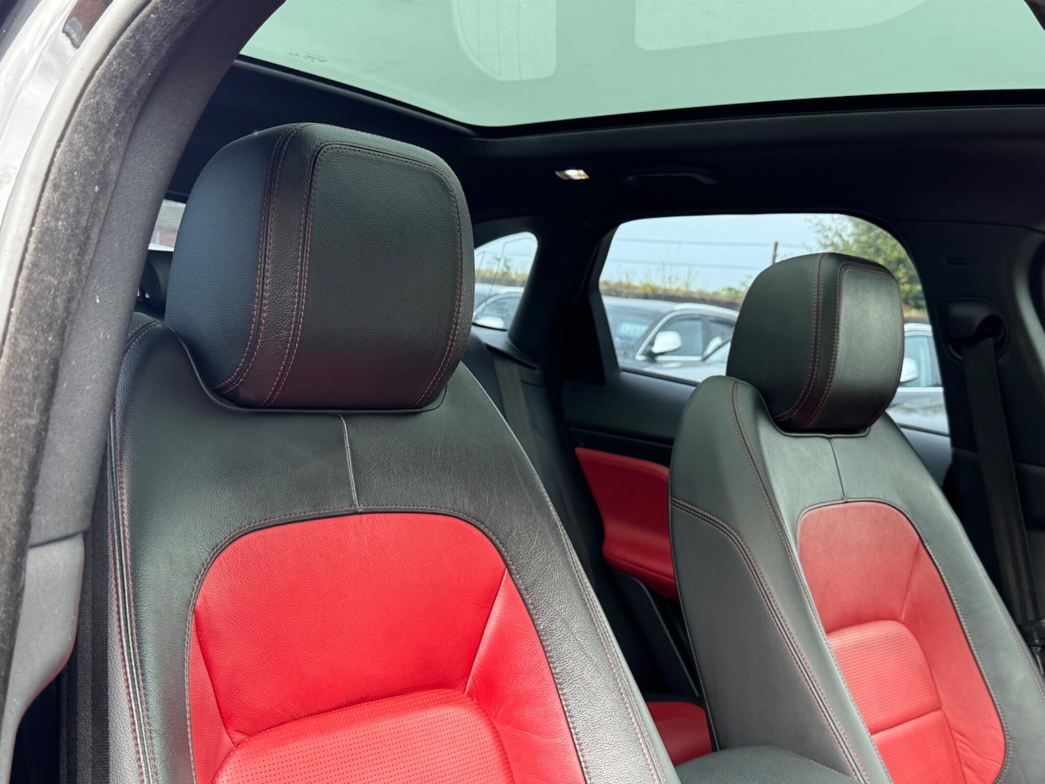 Used Jaguar F-Pace 2017 for sale - 76161093: Photo 19