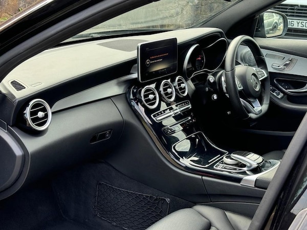 Used Mercedes-Benz C Class 2015 for sale - 76161130: Photo 14