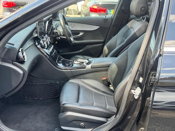 Used Mercedes-Benz C Class 2015 for sale - 76161130: Photo 16