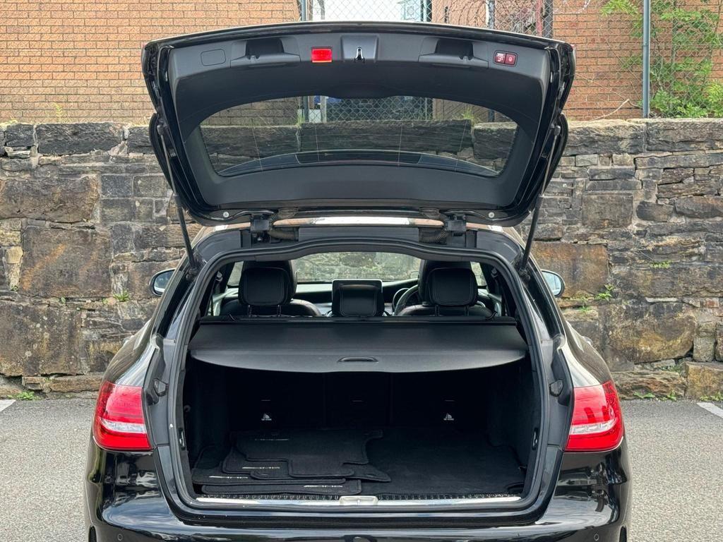 Used Mercedes-Benz C Class 2015 for sale - 76161130: Photo 22