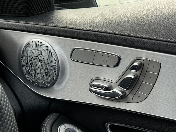 Used Mercedes-Benz C Class 2015 for sale - 76161130: Photo 43