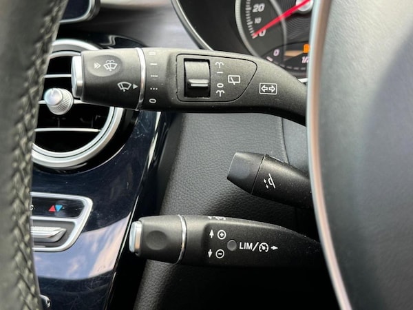 Used Mercedes-Benz C Class 2015 for sale - 76161130: Photo 48
