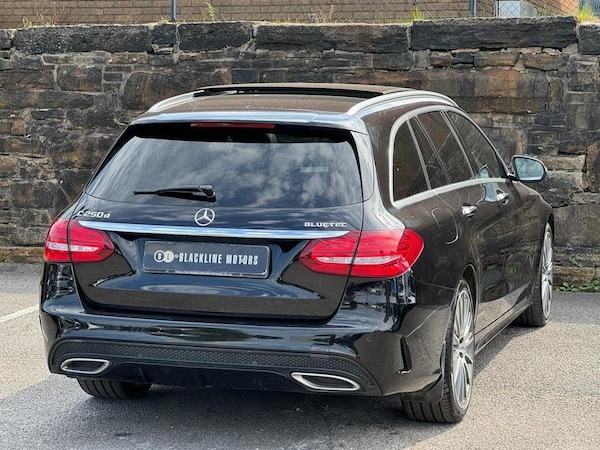 Used Mercedes-Benz C Class 2015 for sale - 76161130: Photo 7