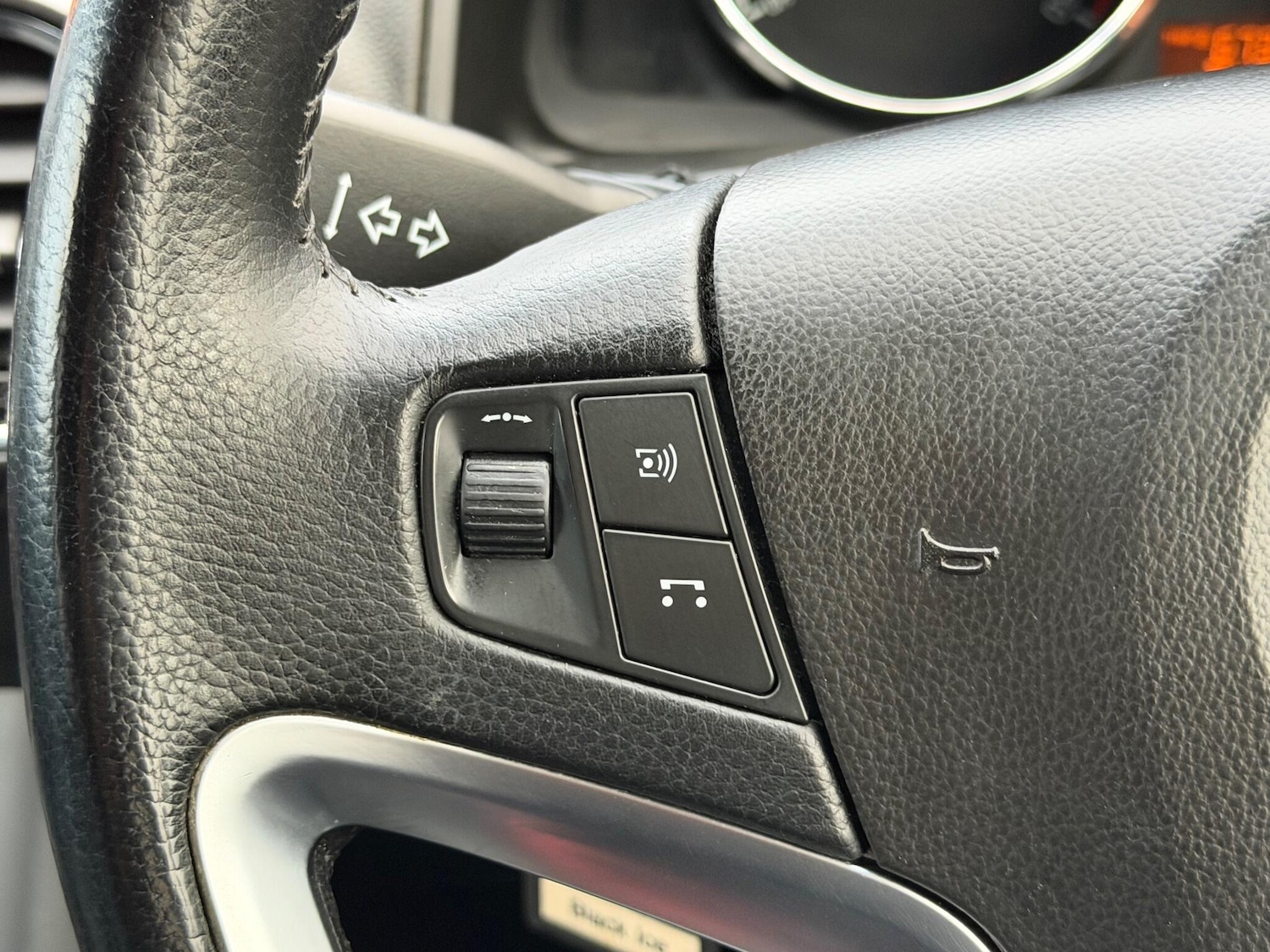 Used Vauxhall Antara 2015 for sale - 76446710: Photo 24