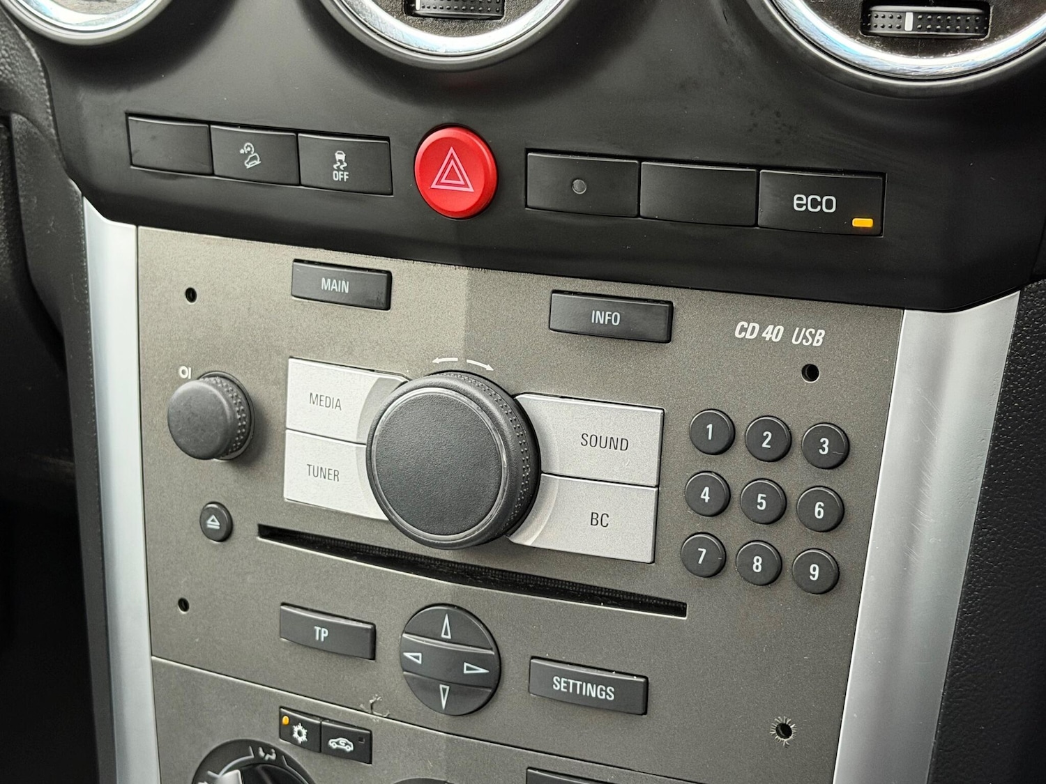 Used Vauxhall Antara 2015 for sale - 76446710: Photo 30