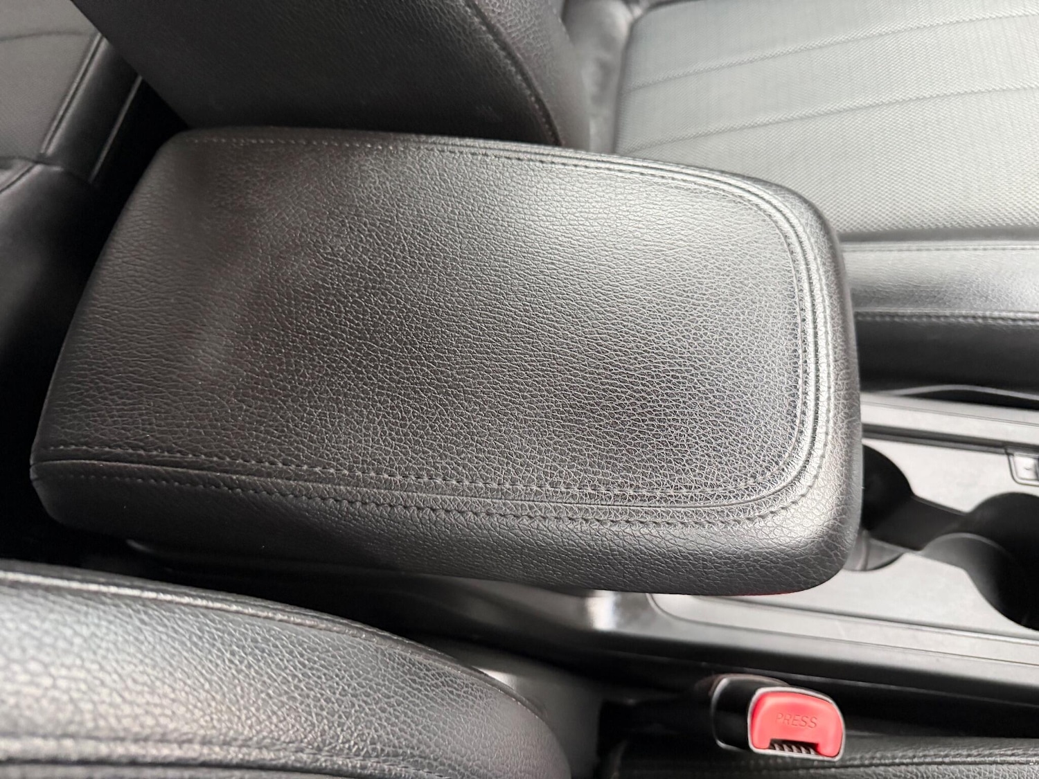 Used Vauxhall Antara 2015 for sale - 76446710: Photo 35