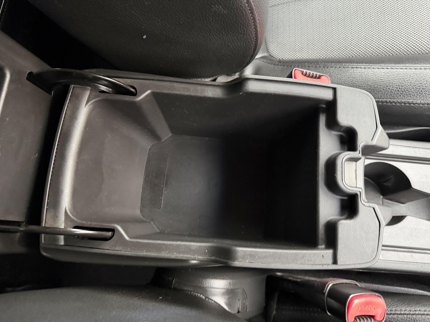 Used Vauxhall Antara 2015 for sale - 76446710: Photo 36