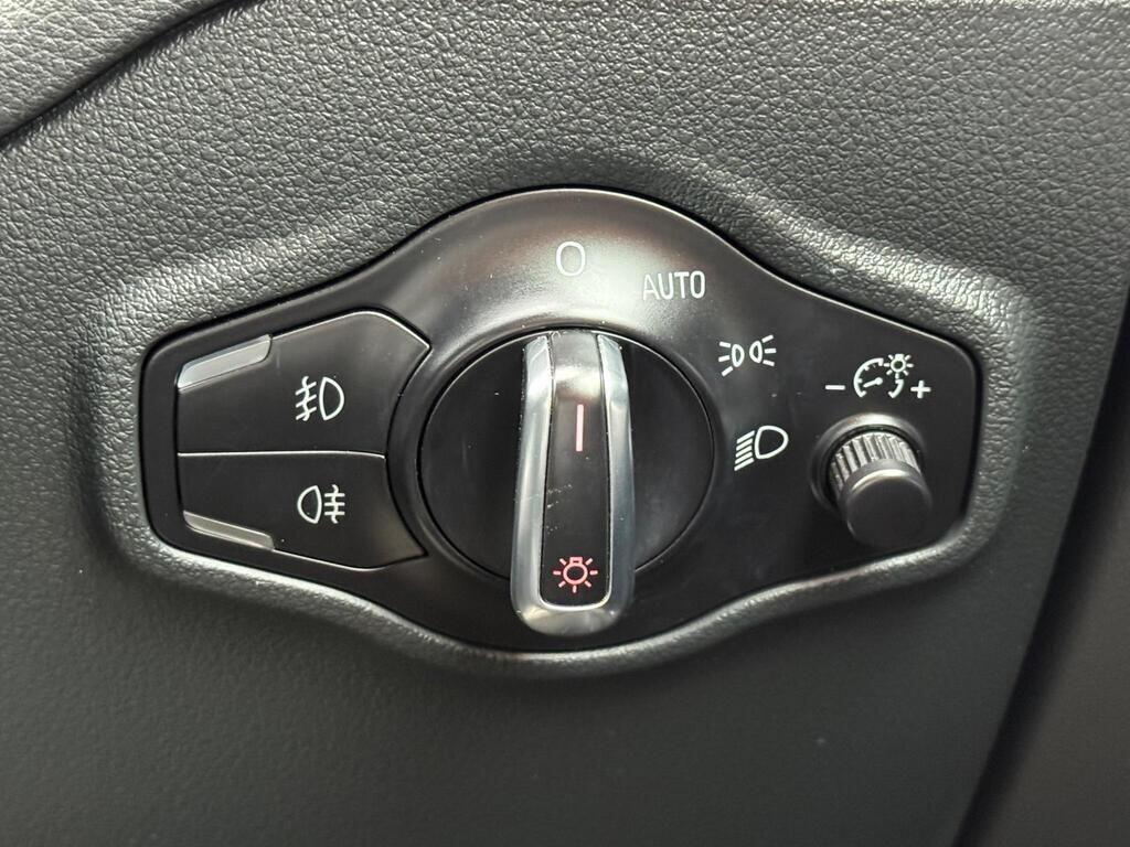 Used Audi Q5 2014 for sale - 76989365: Photo 42