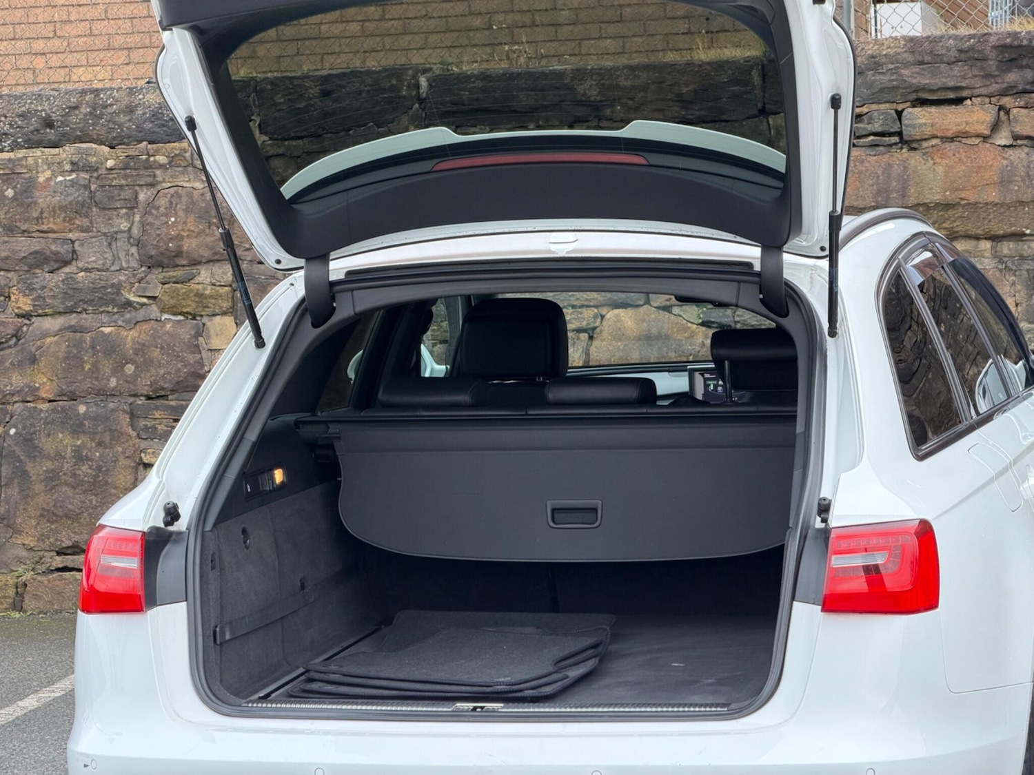 Used Audi A6 Avant 2014 for sale - 77598740: Photo 20