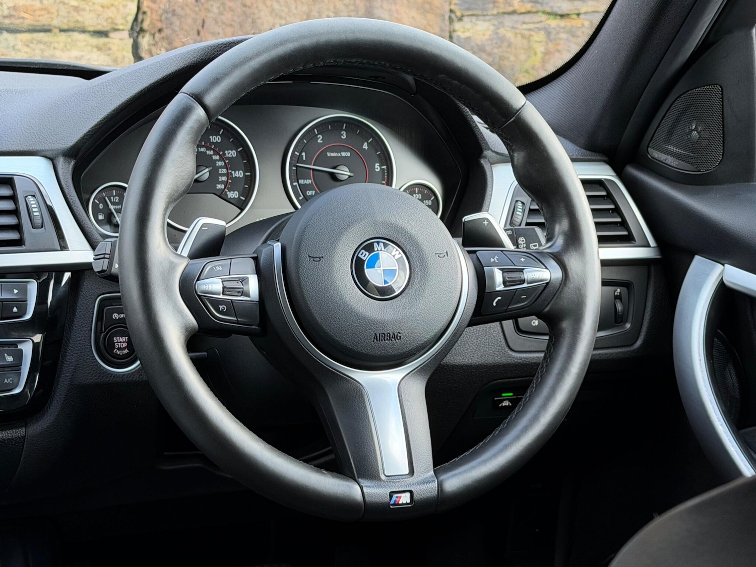 Used BMW 3 Series 2017 for sale - 76282906: Photo 24