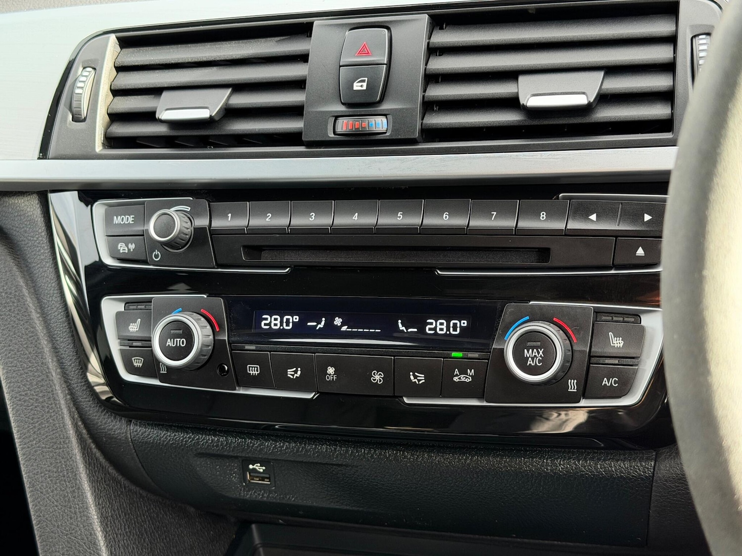 Used BMW 3 Series 2017 for sale - 76282906: Photo 37