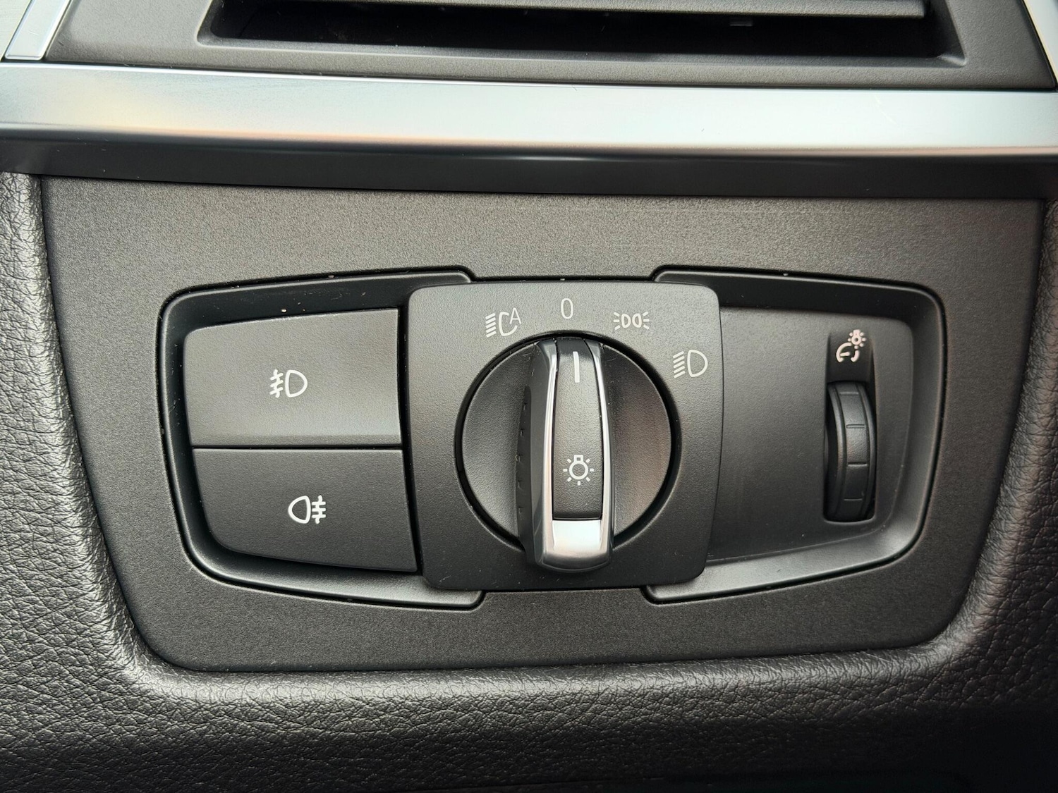 Used BMW 3 Series 2017 for sale - 76282906: Photo 48