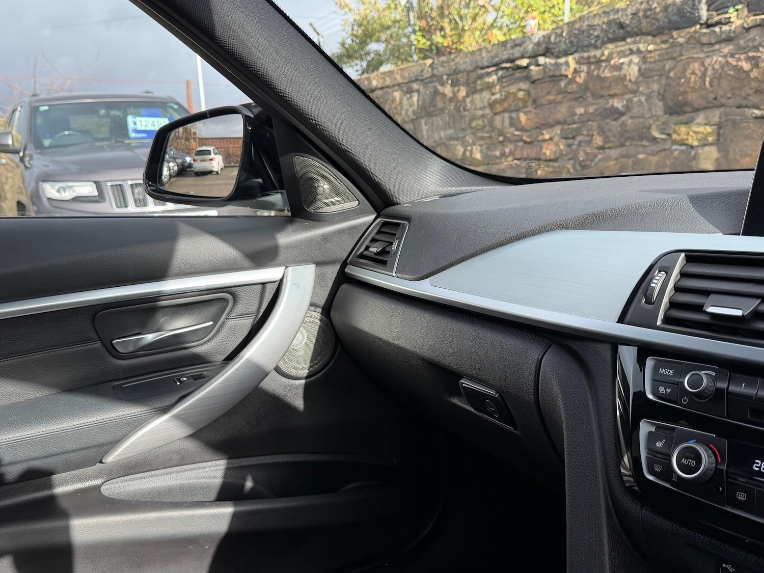 Used BMW 3 Series 2017 for sale - 76282906: Photo 52