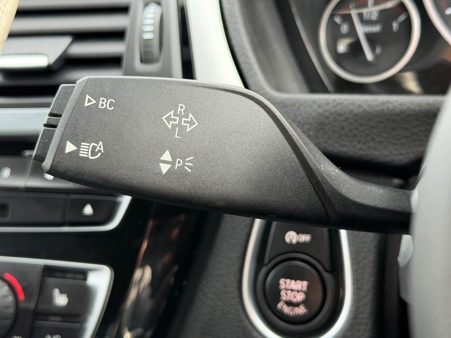 Used BMW 3 Series 2017 for sale - 76282906: Photo 53