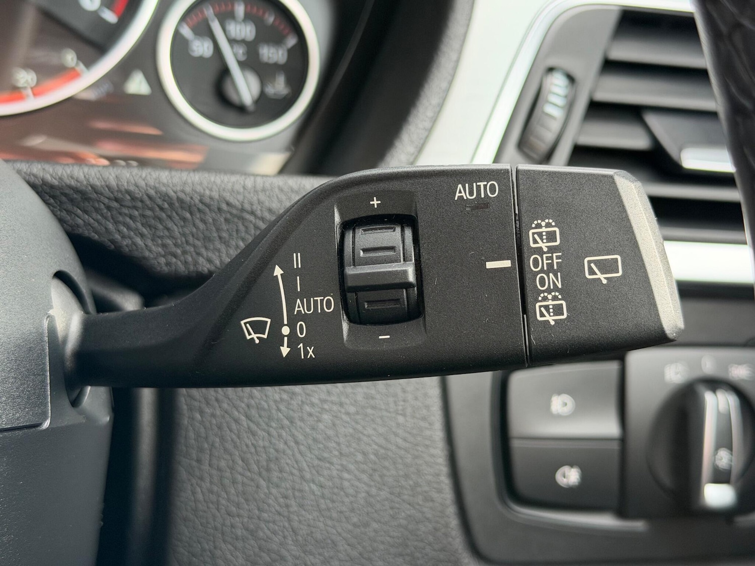 Used BMW 3 Series 2017 for sale - 76282906: Photo 54