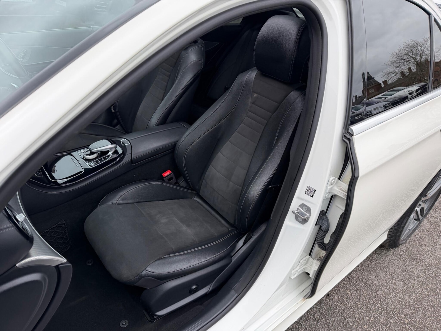 Used Mercedes-Benz E Class 2017 for sale - 77637848: Photo 19