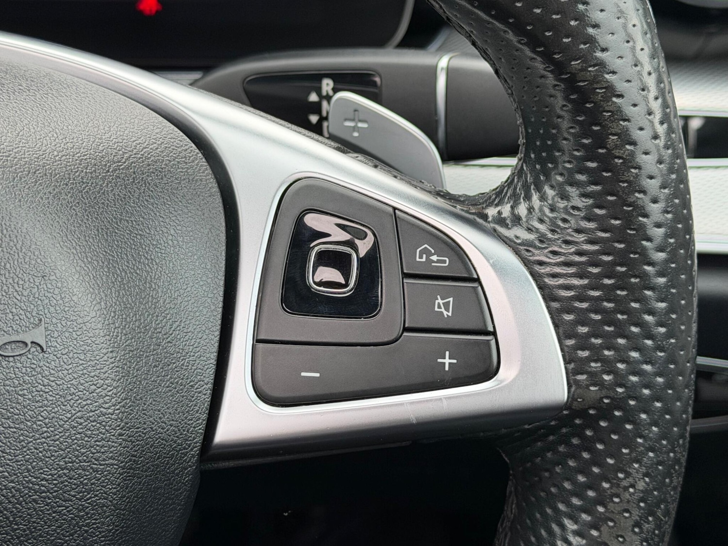 Used Mercedes-Benz E Class 2017 for sale - 77637848: Photo 27