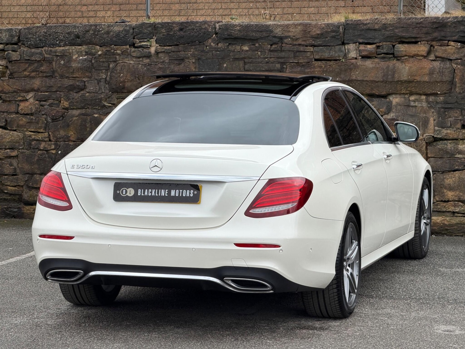 Used Mercedes-Benz E Class 2017 for sale - 77637848: Photo 7