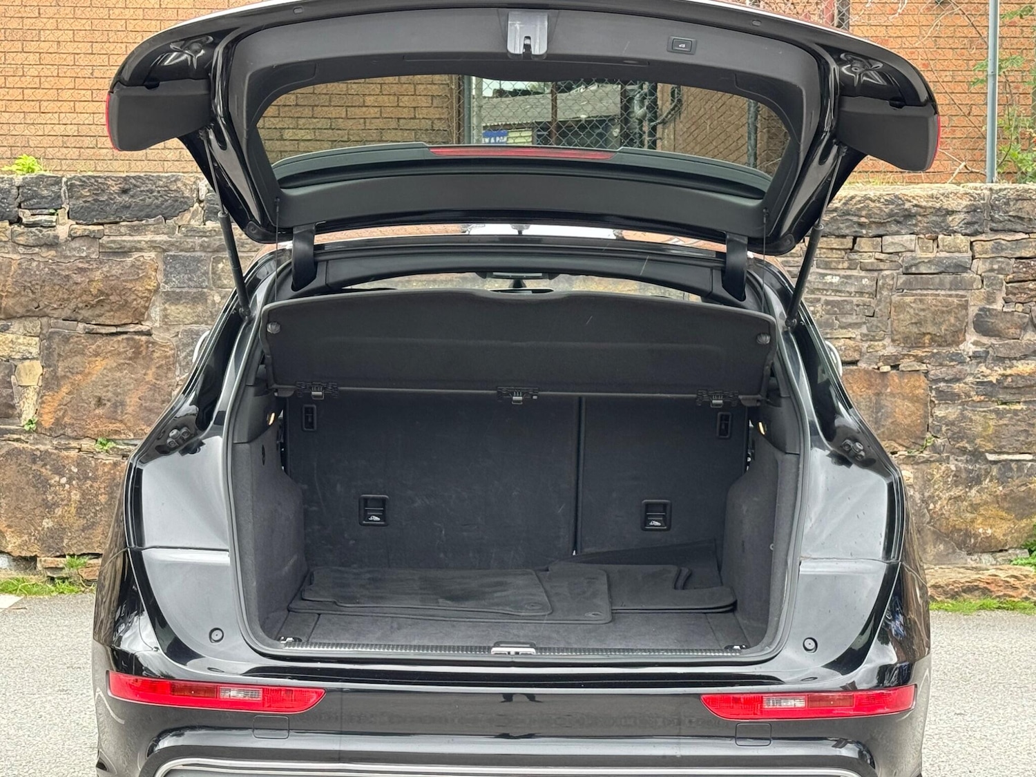 Used Audi Q5 2014 for sale - 76988704: Photo 21