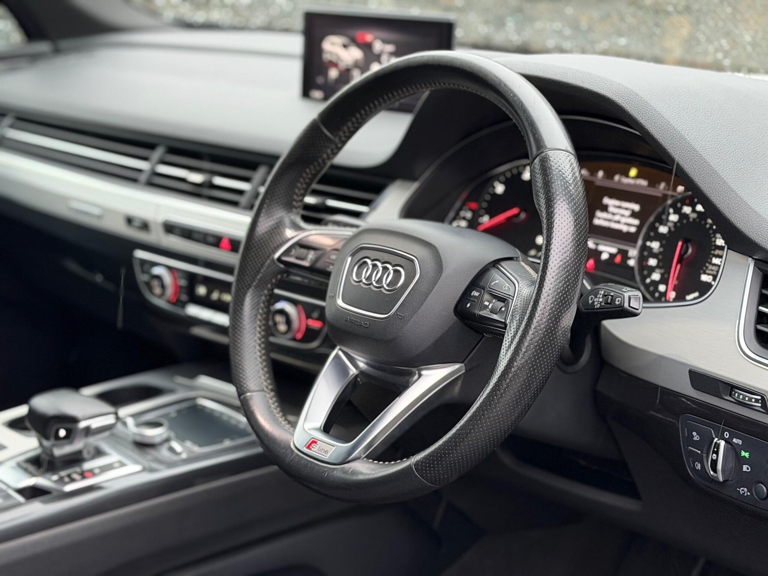 Used Audi Q7 2016 for sale - 76823730: Photo 12