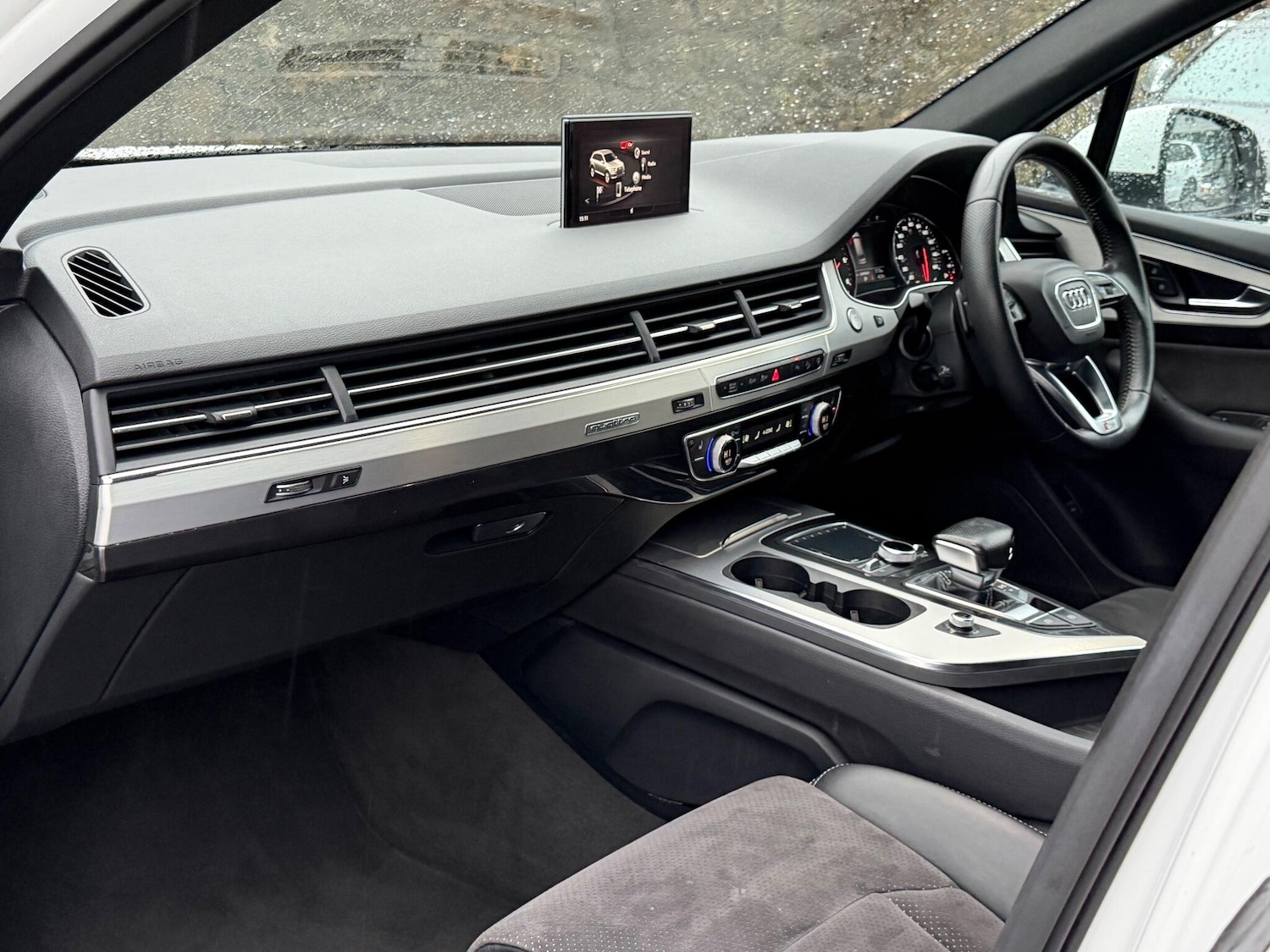 Used Audi Q7 2016 for sale - 76823730: Photo 13