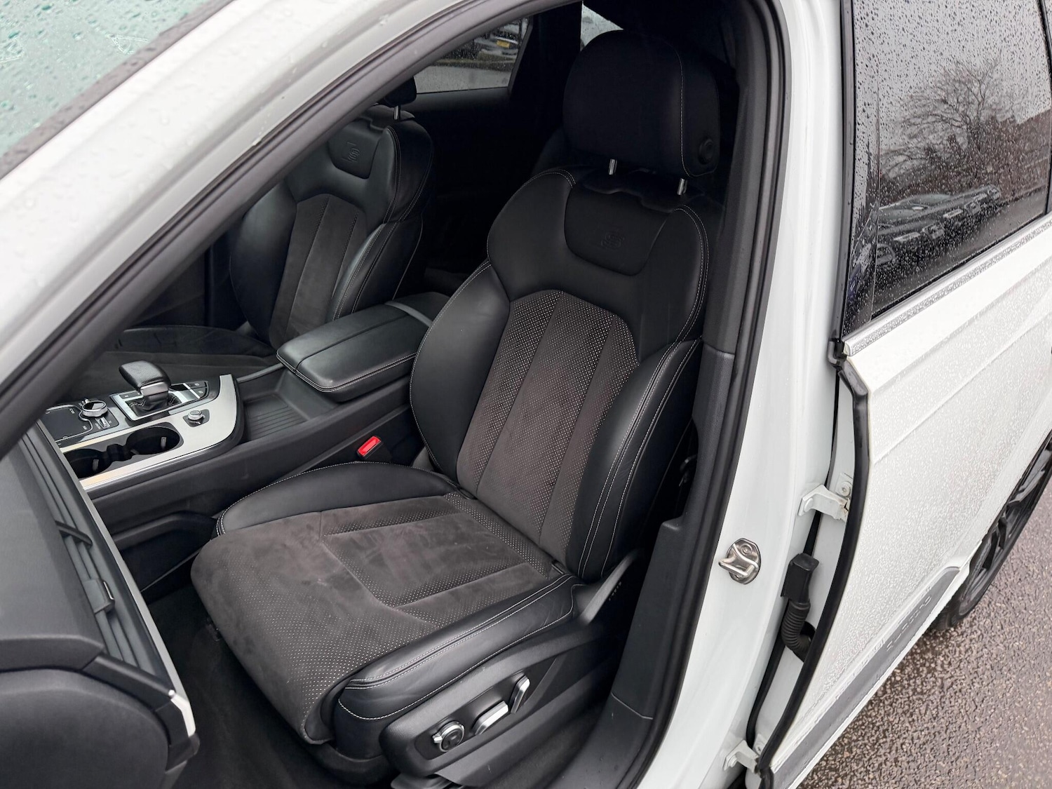 Used Audi Q7 2016 for sale - 76823730: Photo 17