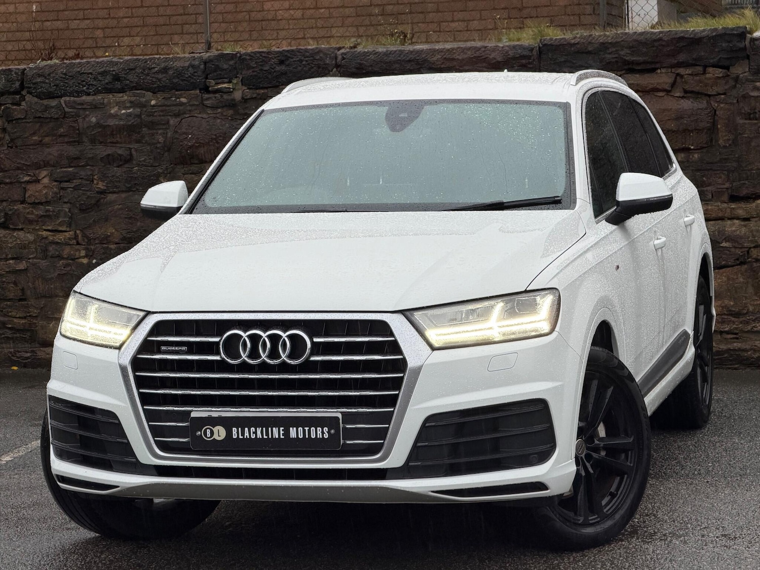 Used Audi Q7 2016 for sale - 76823730: Photo 3