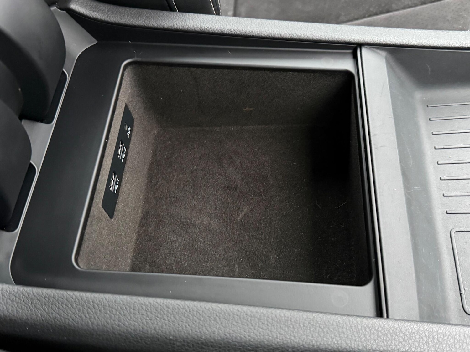 Used Audi Q7 2016 for sale - 76823730: Photo 43