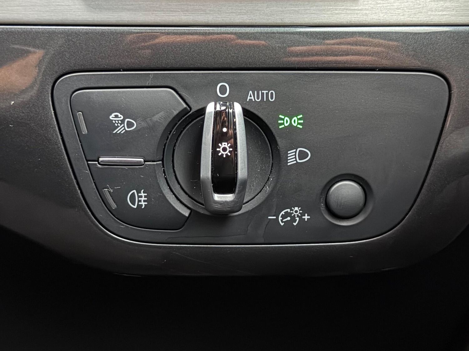 Used Audi Q7 2016 for sale - 76823730: Photo 46